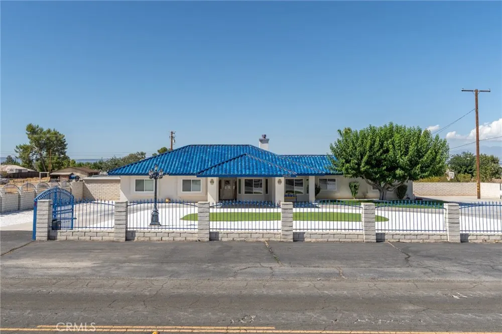19475 US Highway 18 Apple Valley, CA 92307