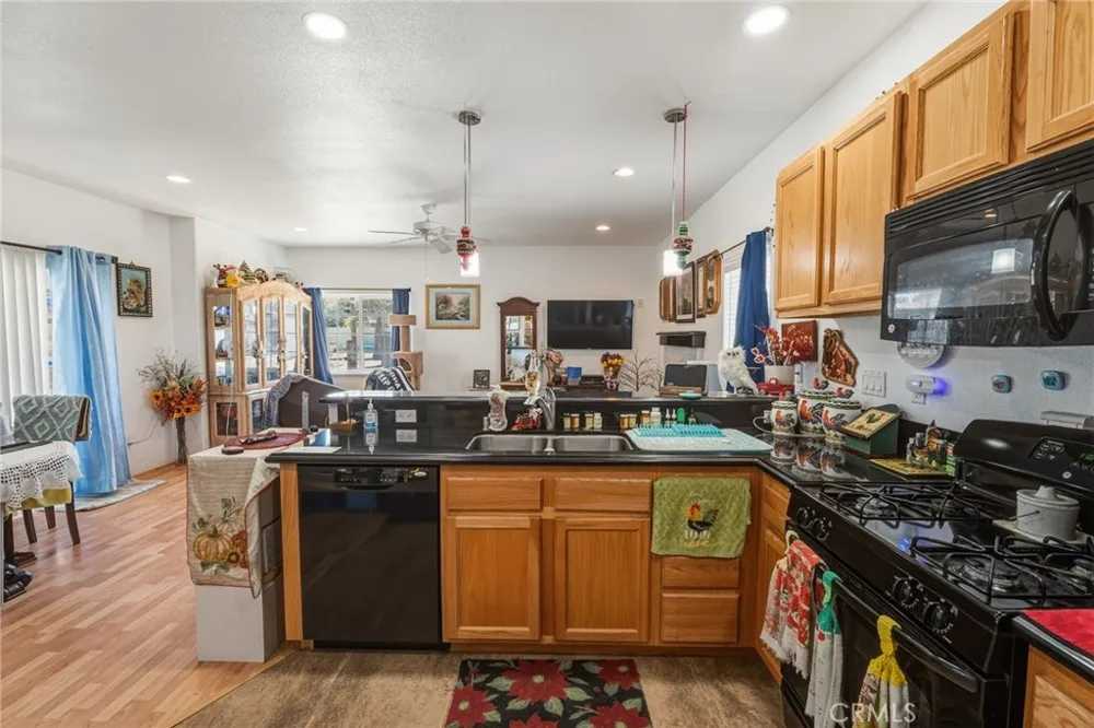 19475 US Highway 18 Apple Valley, CA 92307