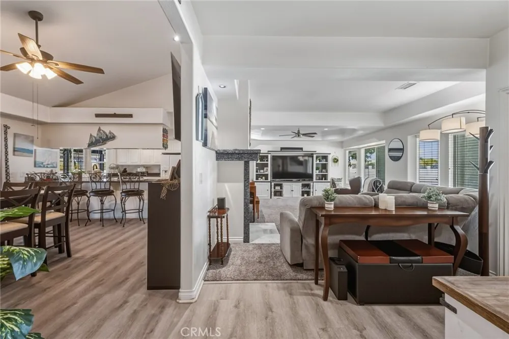 19475 US Highway 18 Apple Valley, CA 92307