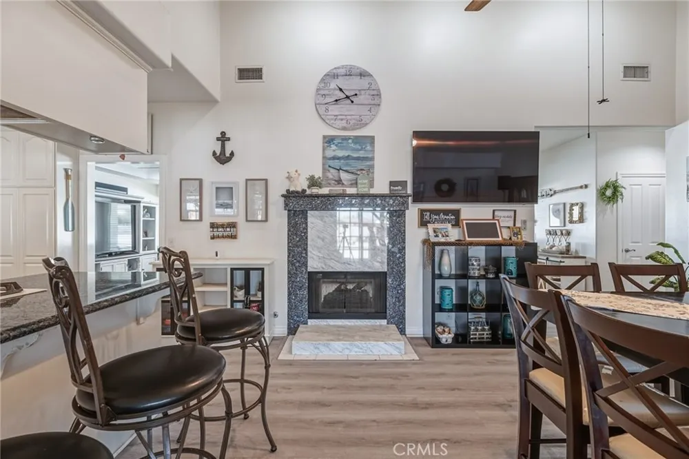 19475 US Highway 18 Apple Valley, CA 92307