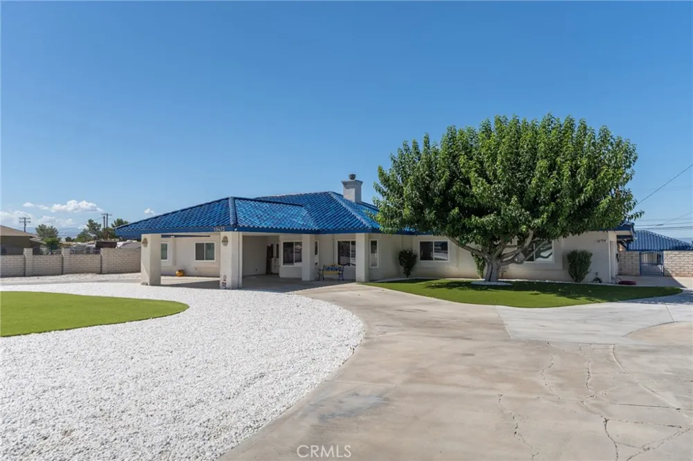 19475 US Highway 18 Apple Valley, CA 92307