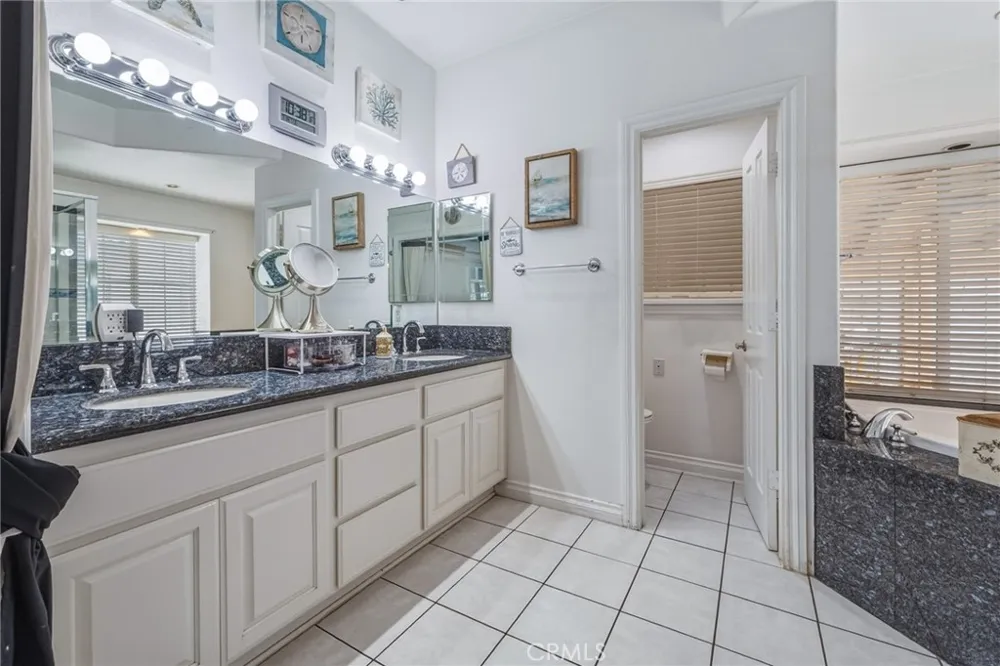 19475 US Highway 18 Apple Valley, CA 92307