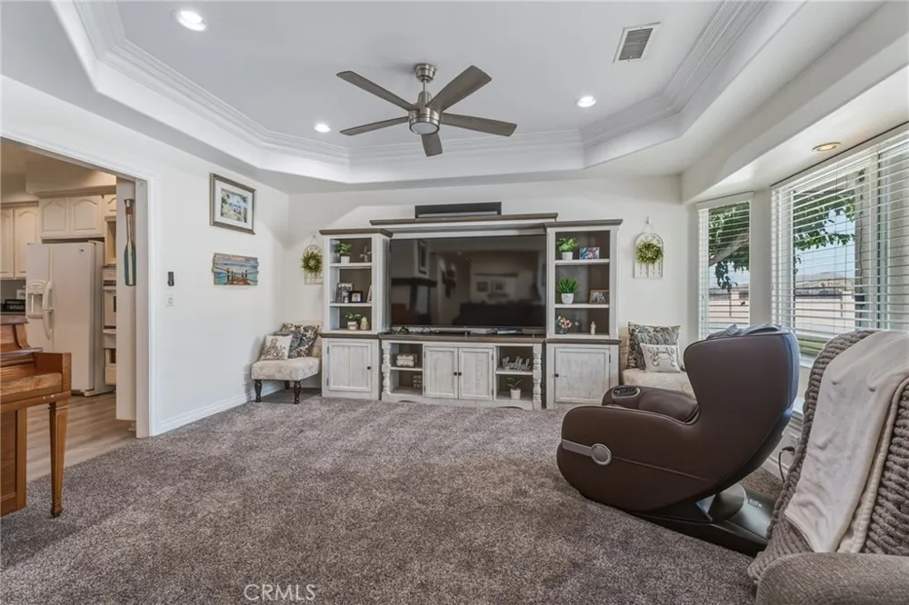19475 US Highway 18 Apple Valley, CA 92307