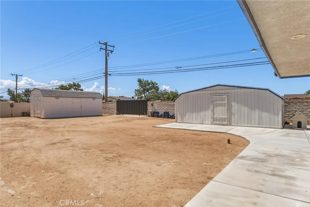 19475 US Highway 18 Apple Valley, CA 92307