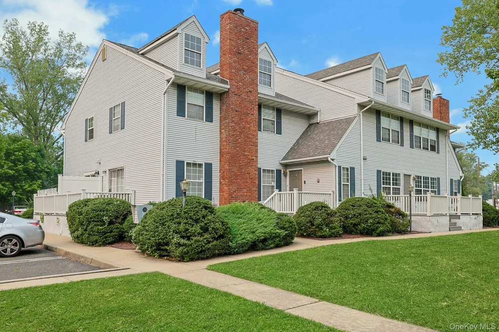 722 W Nyack Road #6 West Nyack, NY 10994