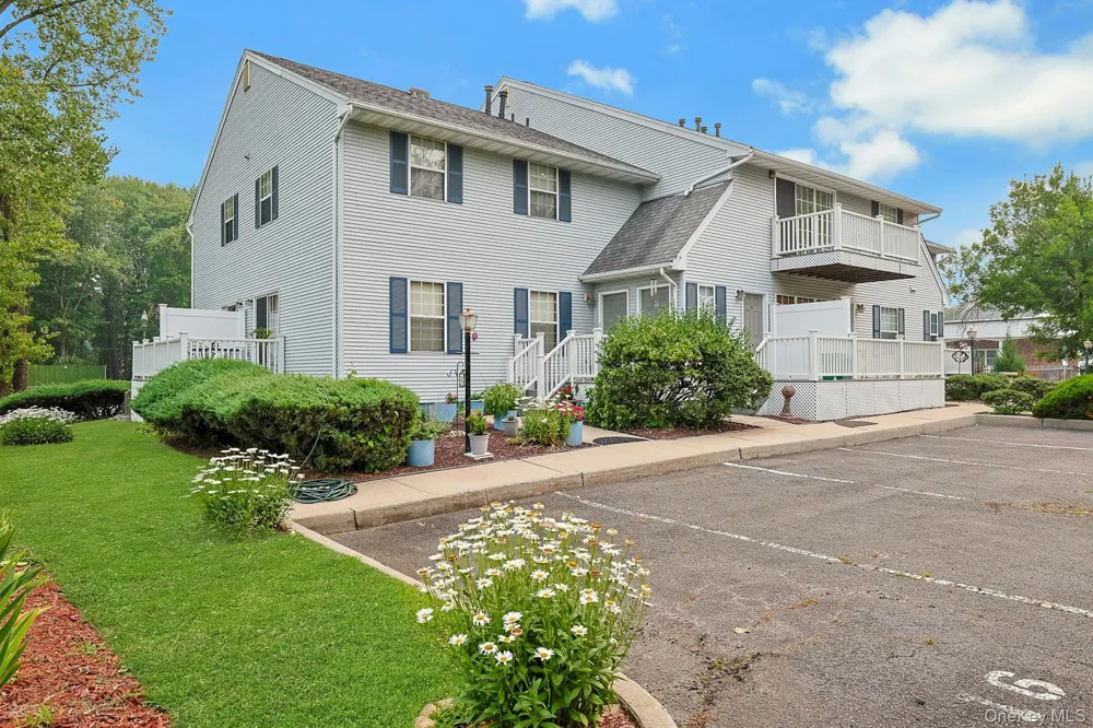 722 W Nyack Road #6 West Nyack, NY 10994