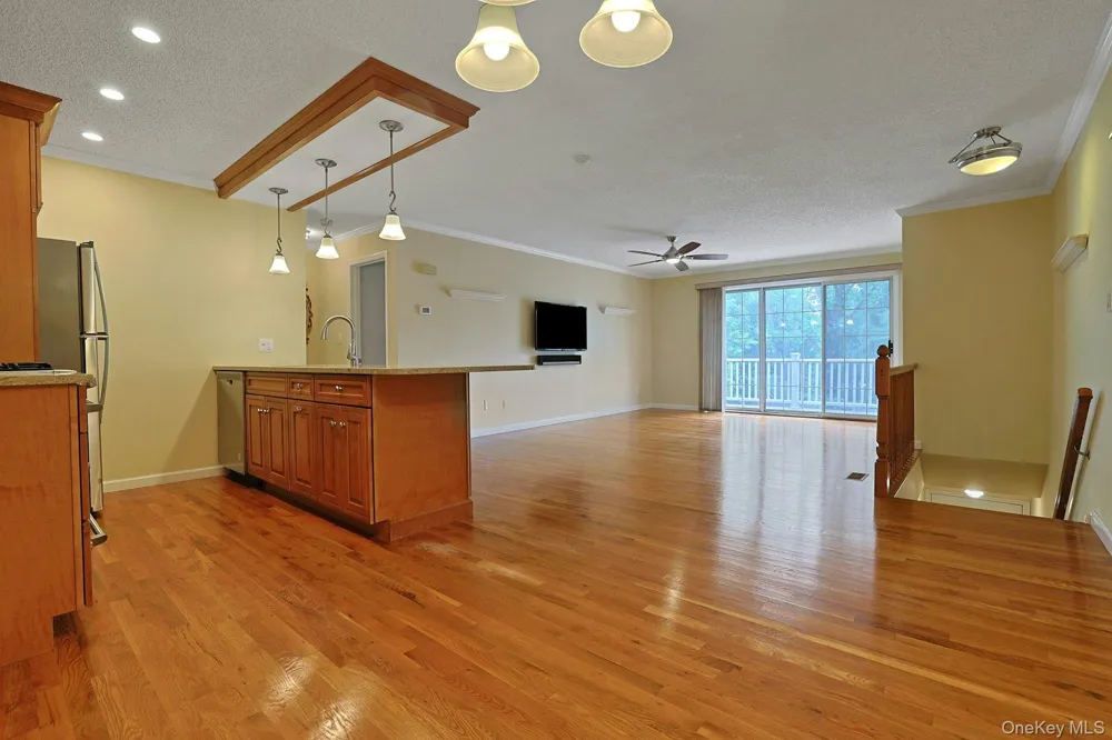 722 W Nyack Road #6 West Nyack, NY 10994