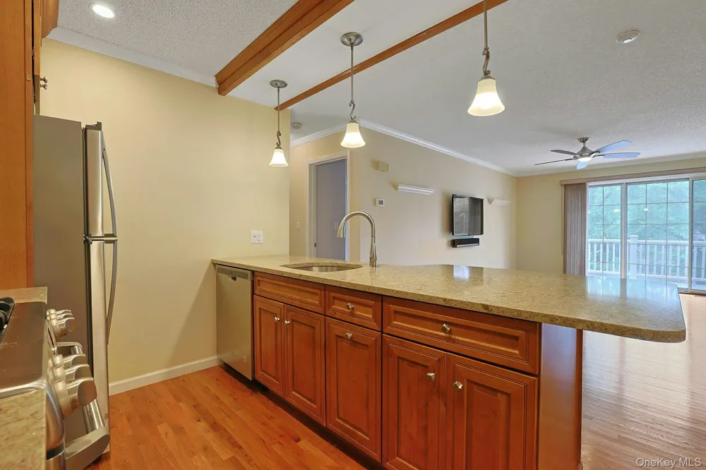 722 W Nyack Road #6 West Nyack, NY 10994