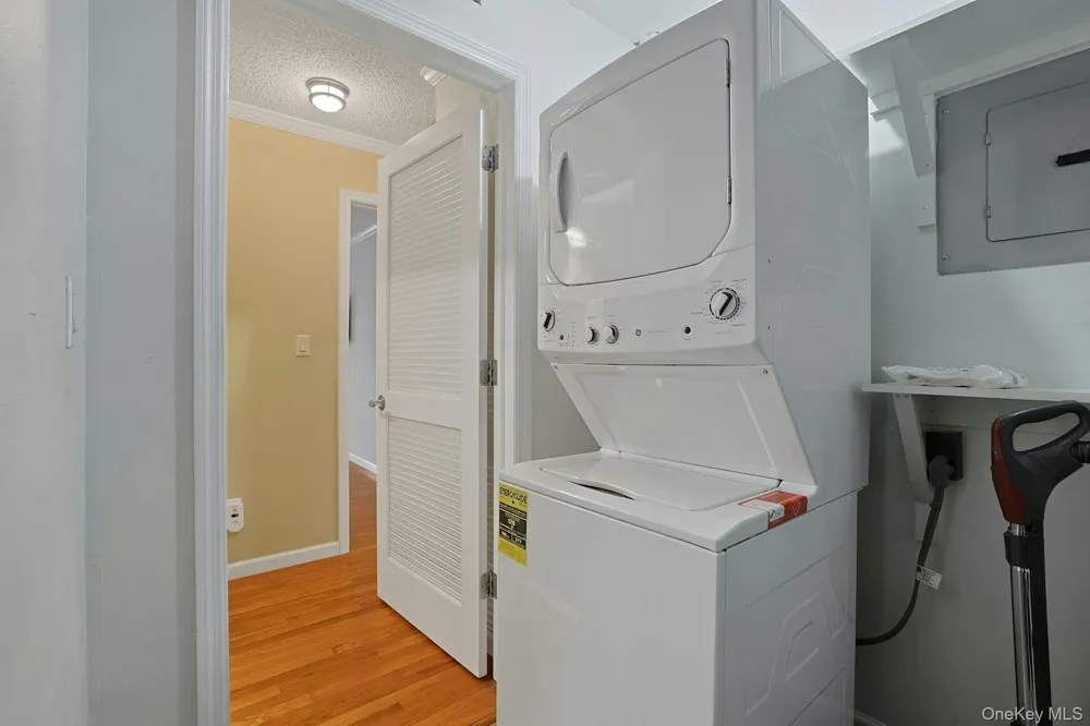 722 W Nyack Road #6 West Nyack, NY 10994