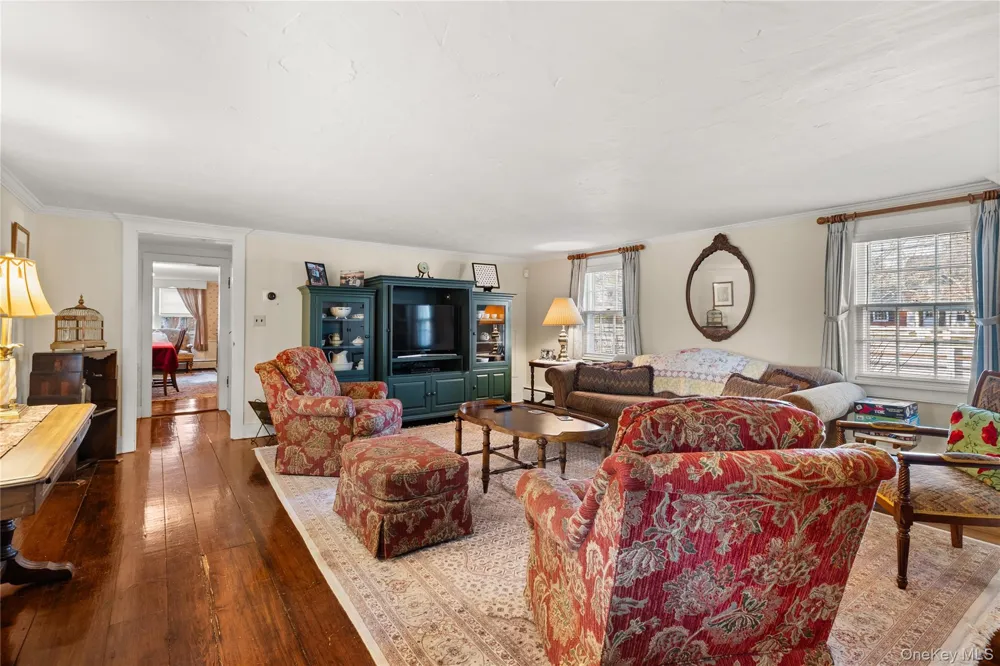 3500 Pine Neck Road Southold, NY 11971