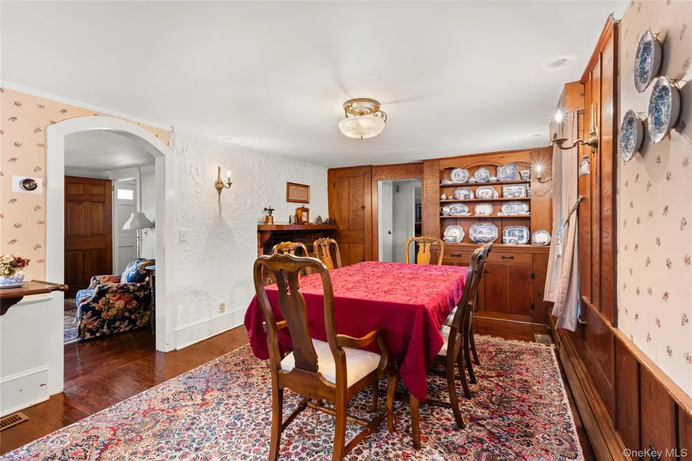 3500 Pine Neck Road Southold, NY 11971