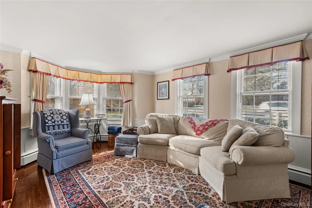3500 Pine Neck Road Southold, NY 11971