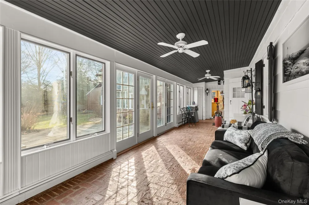 3500 Pine Neck Road Southold, NY 11971