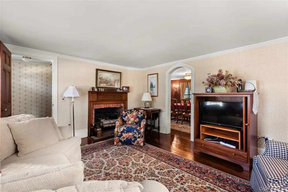 3500 Pine Neck Road Southold, NY 11971