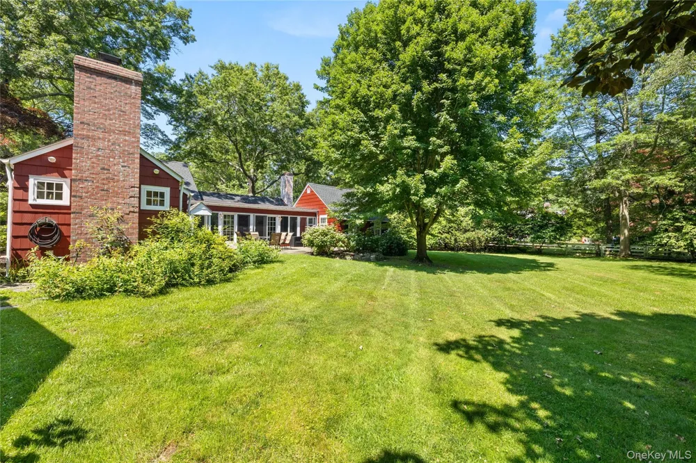3500 Pine Neck Road Southold, NY 11971