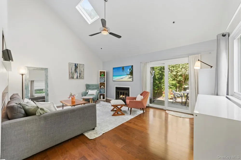 1103 Hunters Run Dobbs Ferry, NY 10522