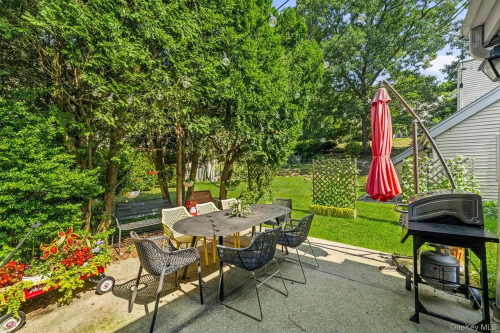 1103 Hunters Run Dobbs Ferry, NY 10522