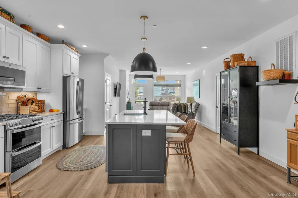 247 Silver Timber Drive Yaphank, NY 11980