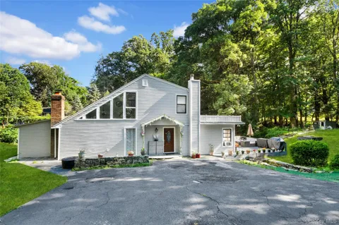 435 Birdsall Drive