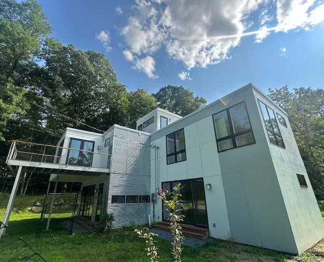 32 Brook Lane Cortlandt Manor, NY 10567