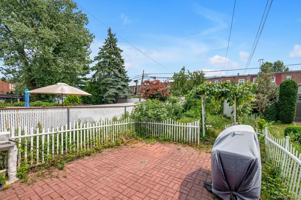 15150 11th Avenue Whitestone, NY 11357