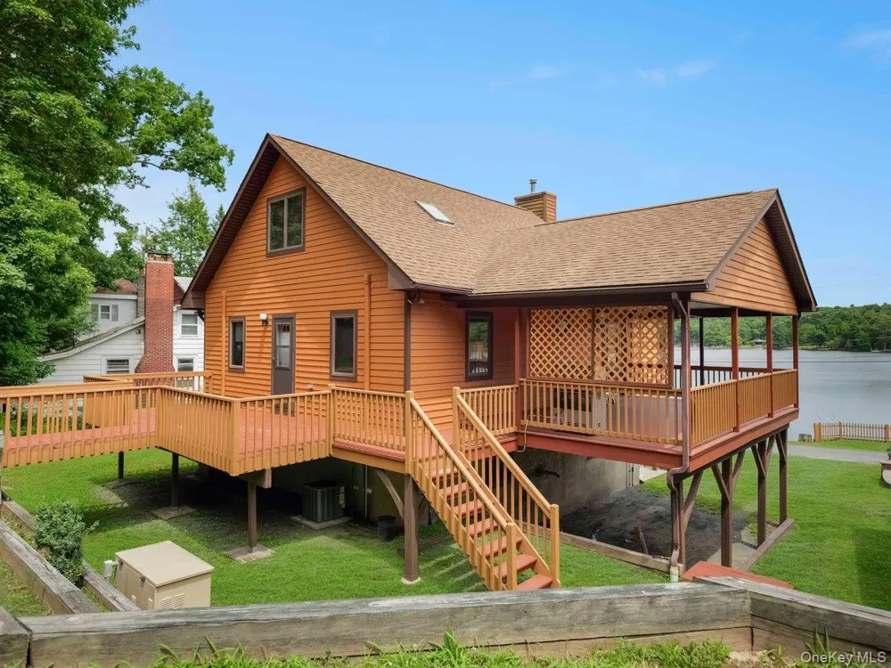 111 Mohican Trail Glen Spey, NY 12737