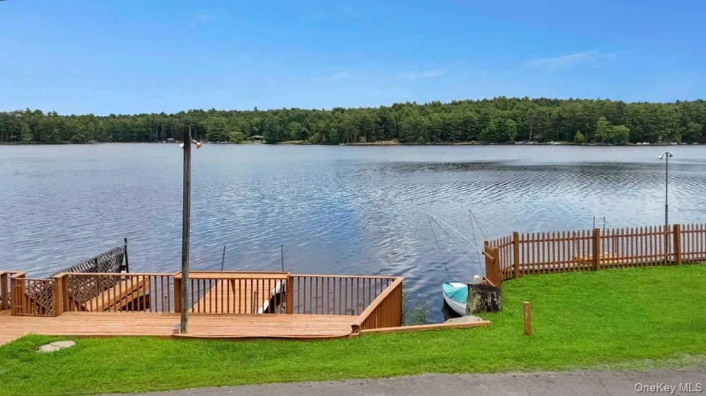 111 Mohican Trail Glen Spey, NY 12737