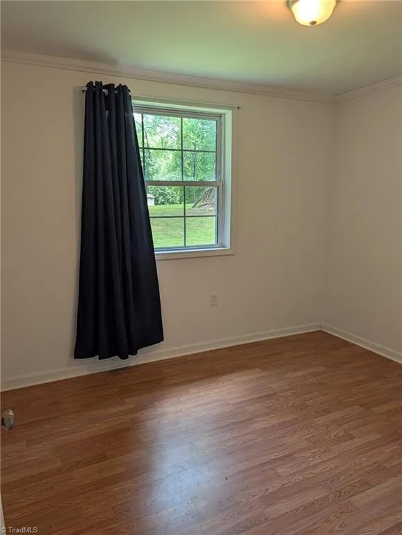 135 Redbud Road Eden, NC 27288