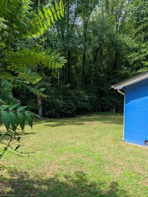 135 Redbud Road Eden, NC 27288