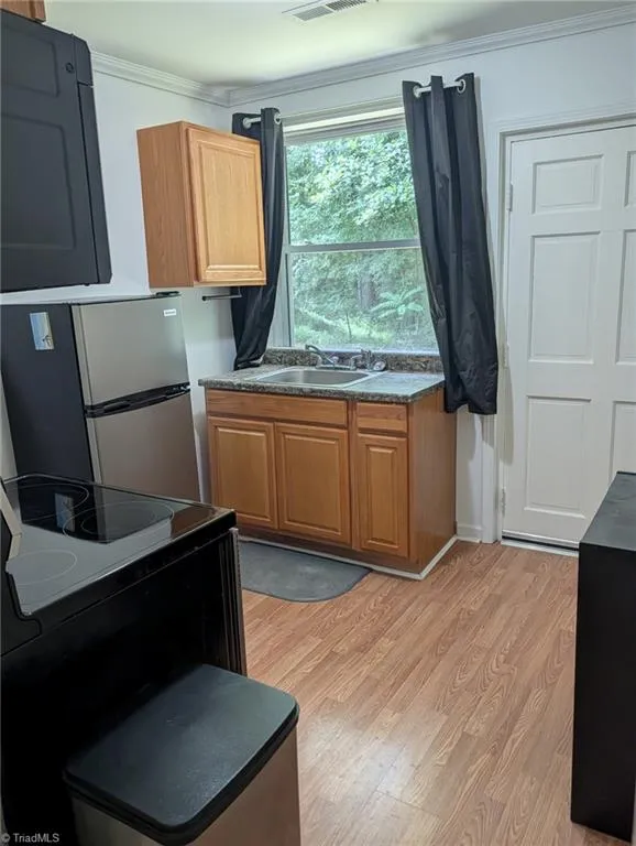 135 Redbud Road Eden, NC 27288