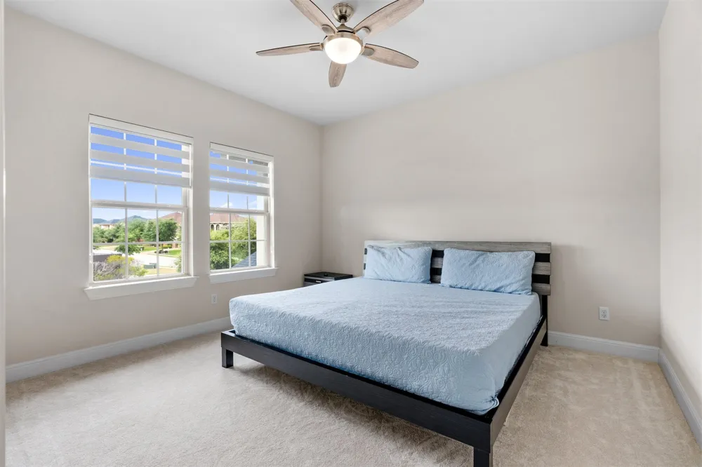 2504 Long Lasso Pass Leander, TX 78641