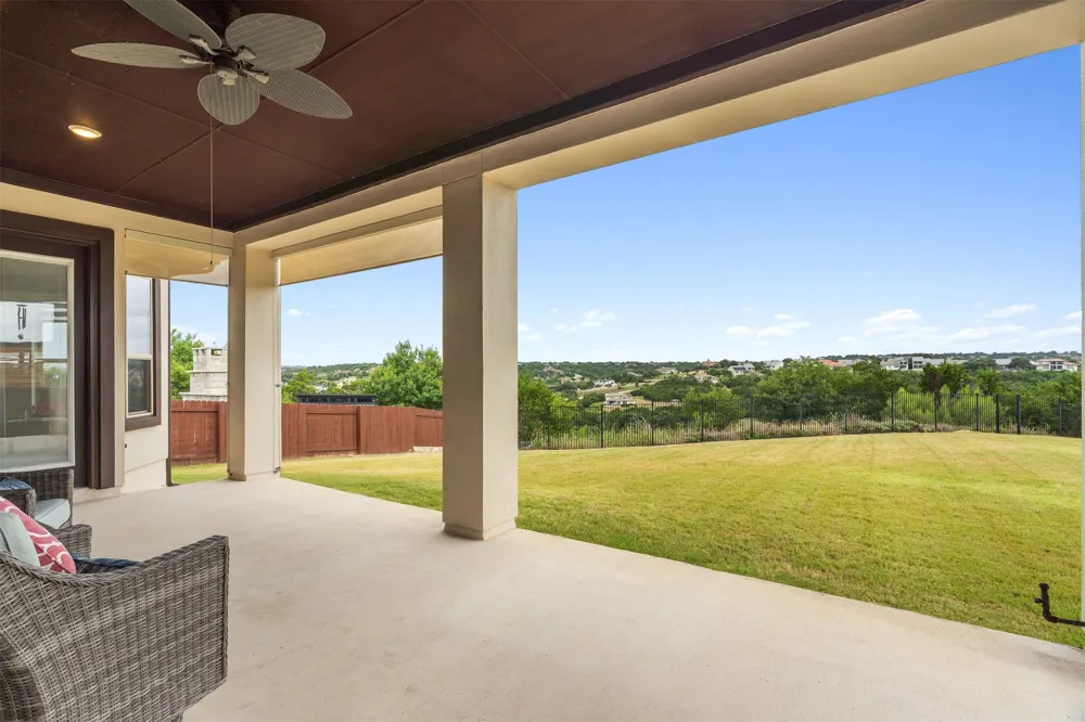 2504 Long Lasso Pass Leander, TX 78641