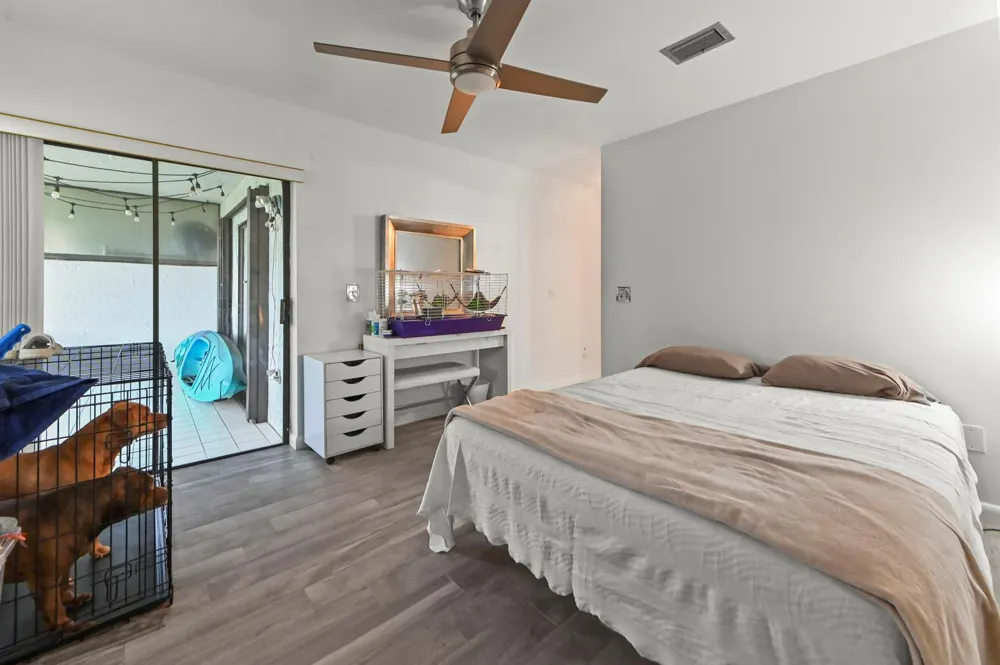 84 Conaskonk Circle Royal Palm Beach, FL 33411