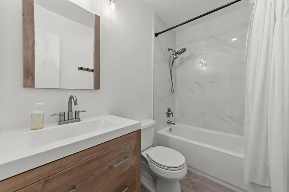 84 Conaskonk Circle Royal Palm Beach, FL 33411