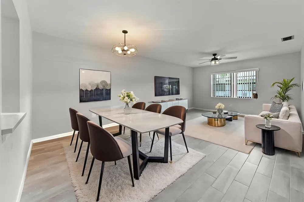 84 Conaskonk Circle Royal Palm Beach, FL 33411