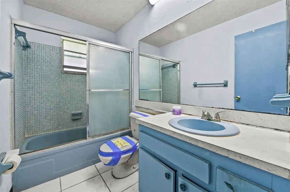 1196 SW Lake Circle Boynton Beach, FL 33426