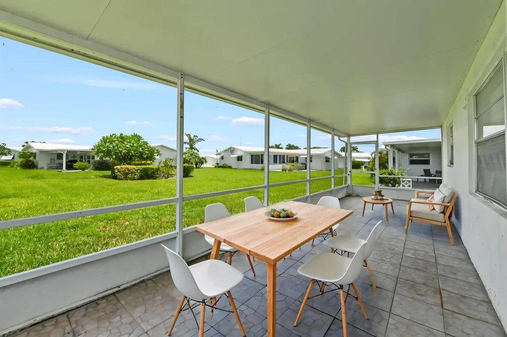 1196 SW Lake Circle Boynton Beach, FL 33426
