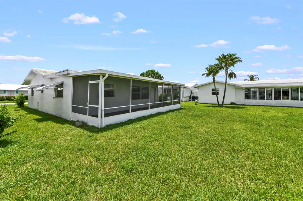 1196 SW Lake Circle Boynton Beach, FL 33426