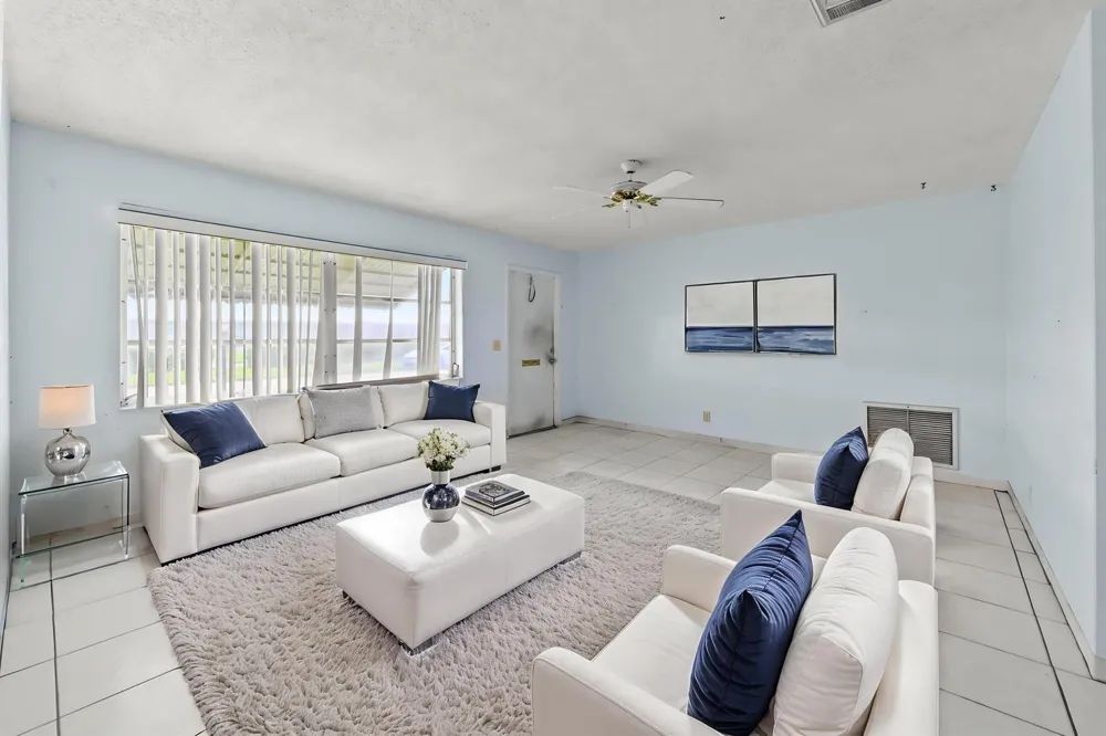 1196 SW Lake Circle Boynton Beach, FL 33426