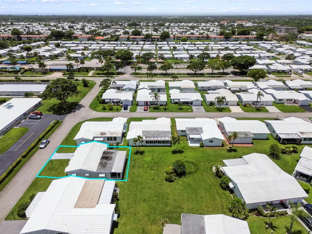 1196 SW Lake Circle Boynton Beach, FL 33426