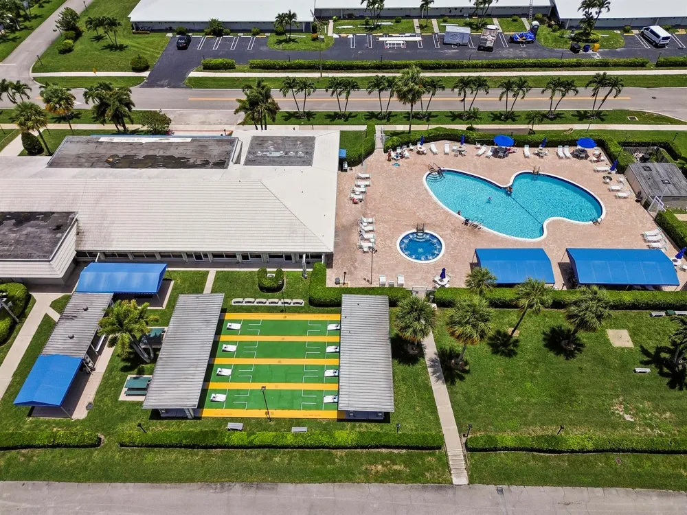 1196 SW Lake Circle Boynton Beach, FL 33426