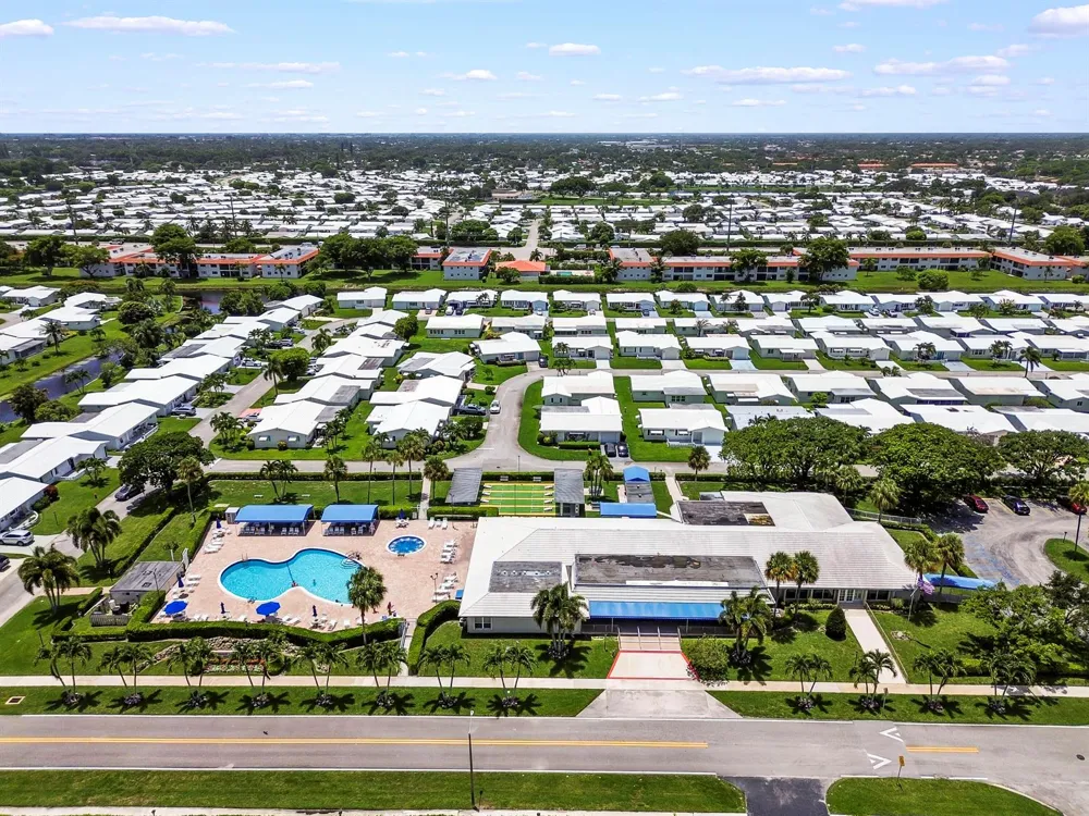 1196 SW Lake Circle Boynton Beach, FL 33426