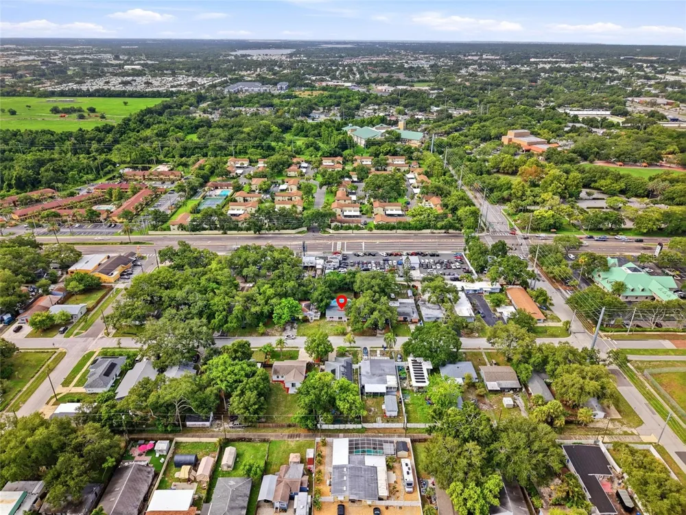 427 1ST AVENUE NE Largo, FL 33770