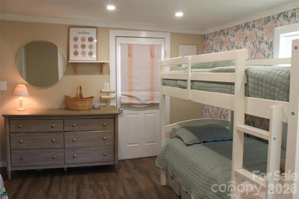 206 Bentwood Drive Forest City, NC 28043