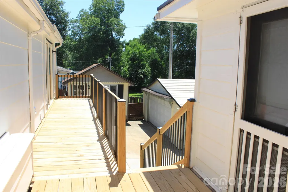 206 Bentwood Drive Forest City, NC 28043