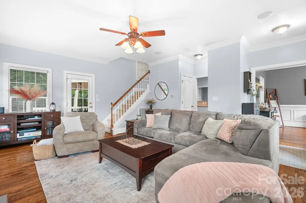 142 Valley Glen Drive Troutman, NC 28166