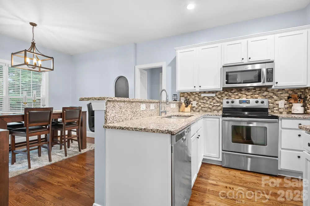 142 Valley Glen Drive Troutman, NC 28166
