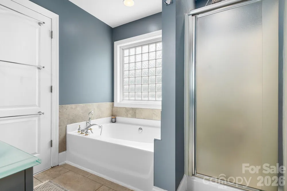 142 Valley Glen Drive Troutman, NC 28166