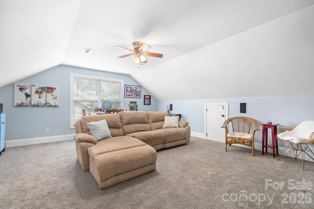 142 Valley Glen Drive Troutman, NC 28166