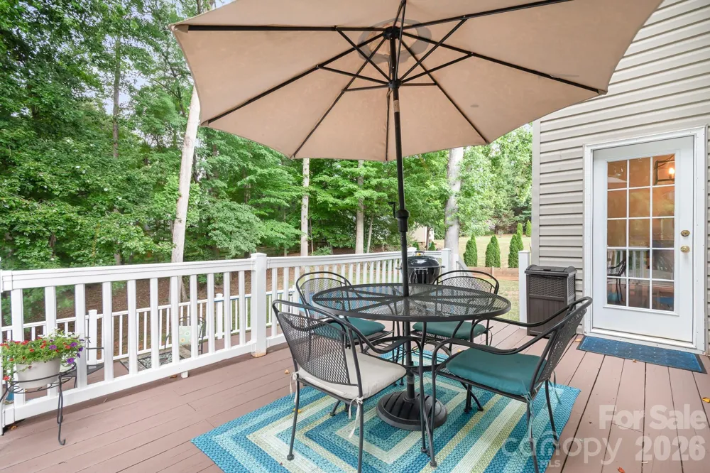 142 Valley Glen Drive Troutman, NC 28166